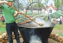 Косино: вісім казанів бограчу