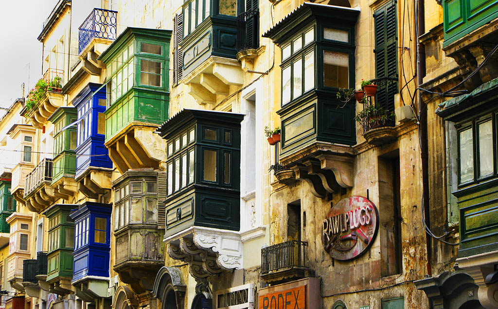 1 Balcony_31