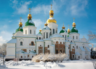 Найдавніші храми України